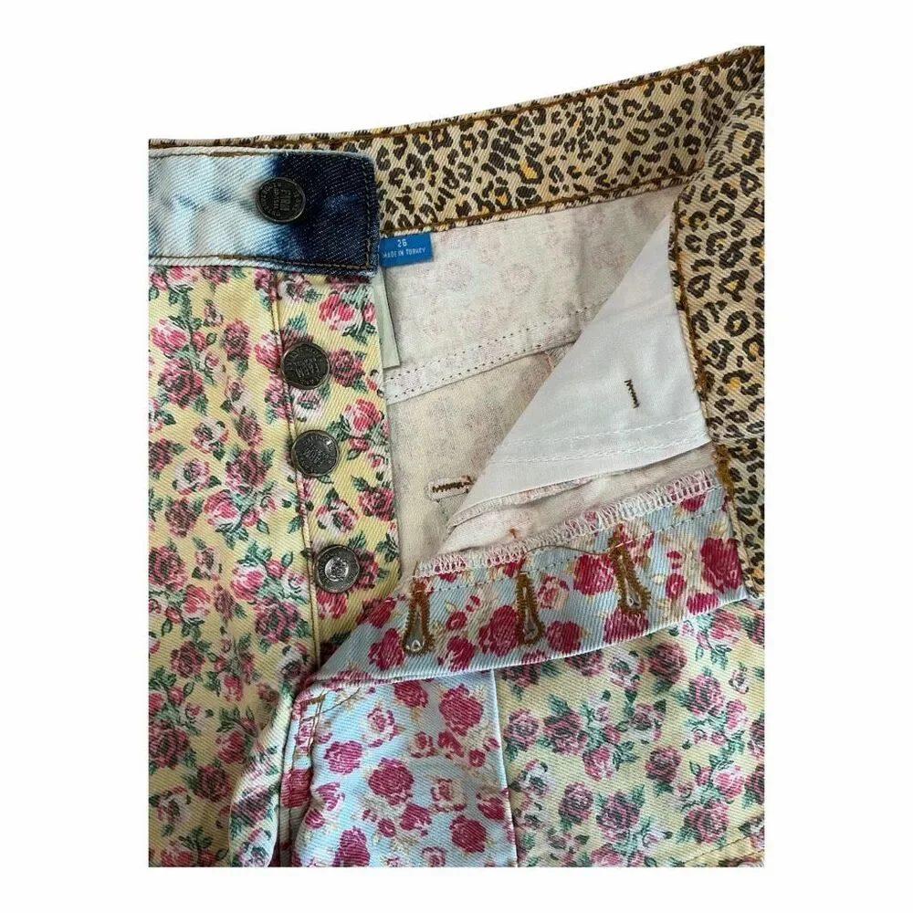 NWOT Farm Rio Anthropologie Women’s 26 HR Patchwork Denim Floral Shorts - Picture 7 of 7